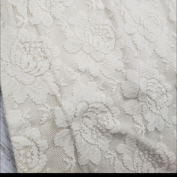 Hollister Lace Dress  Neutral  Nude Long Sleeve Mini  Sexy Night Out  Large  NEW - Picture 2 of 8